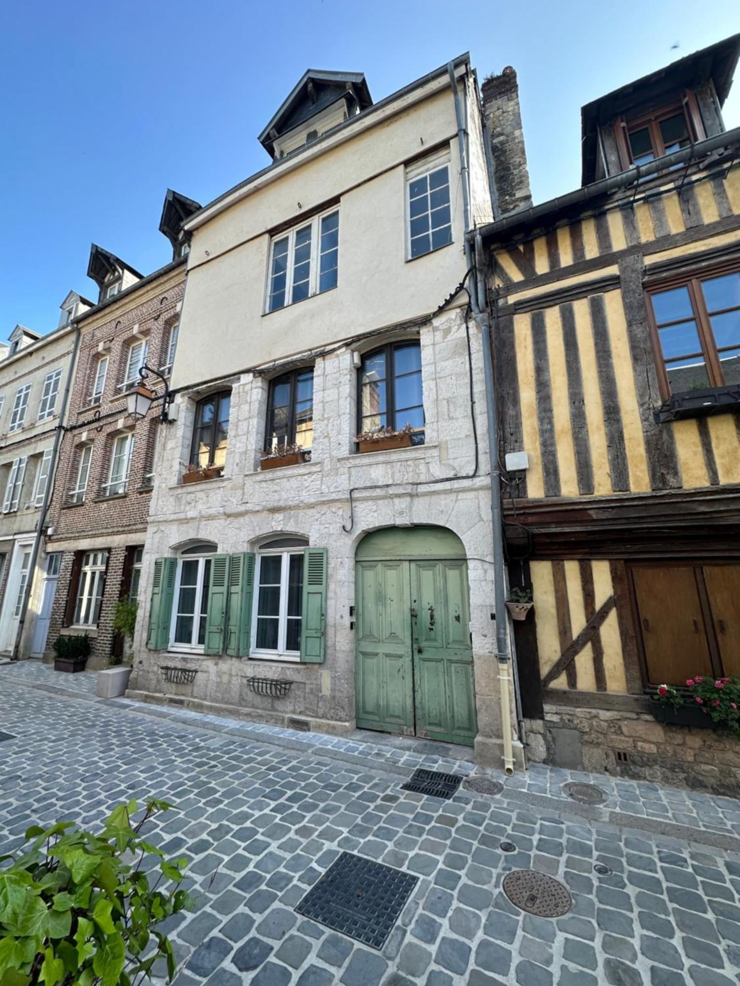 Nid D'Amour Sous Les Toits ! Honfleur Eksteriør bilde